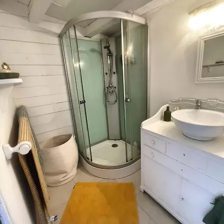Maison De Charme Avec Jardin - A 10mn A Velo Nyaraló Le Château-dʼOléron