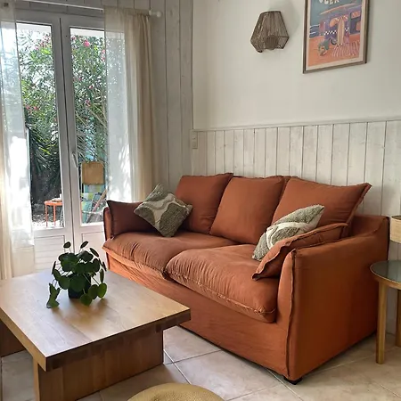 Maison De Charme Avec Jardin - A 10mn A Velo *